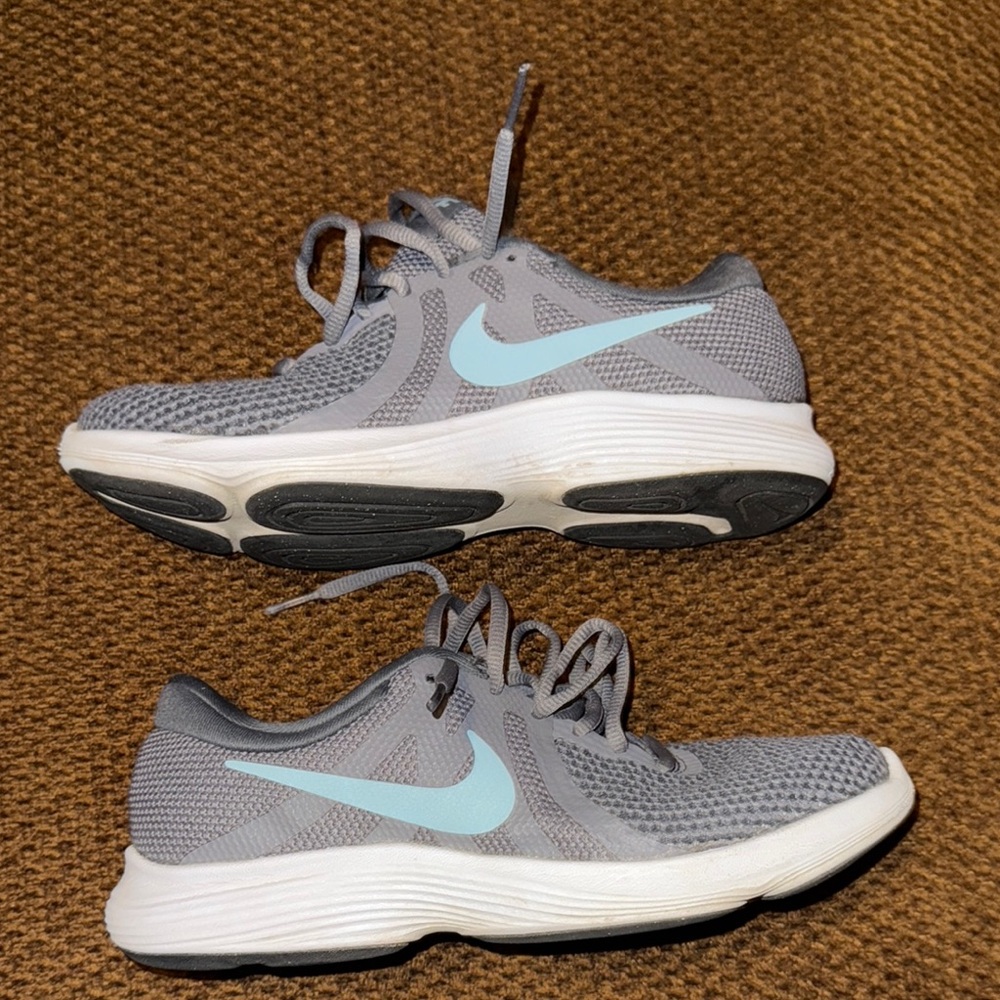 Nike Women's Gray and Light Blue Running Shoes
